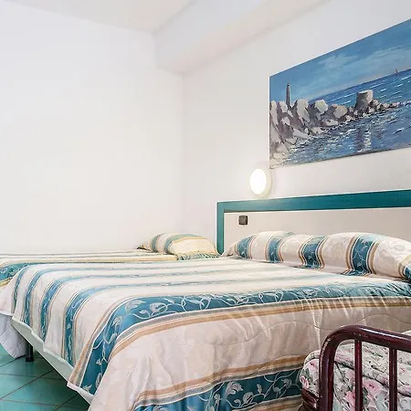 Annabelle 3* Ischia