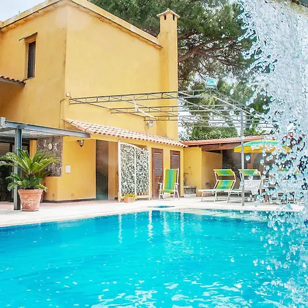 Annabelle Hotel