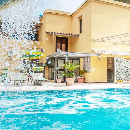 Annabelle 3* Ischia