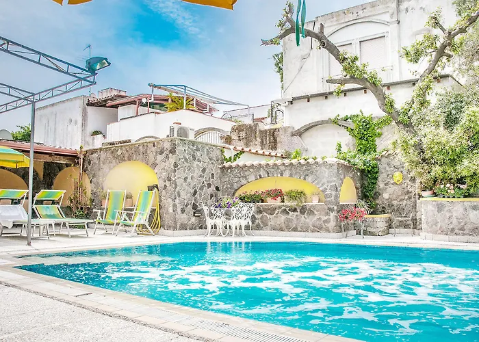 Отель Annabelle