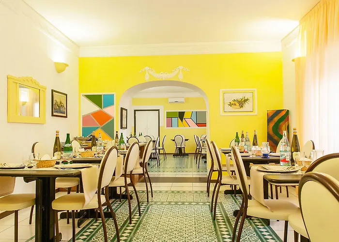 Отель Annabelle 3*