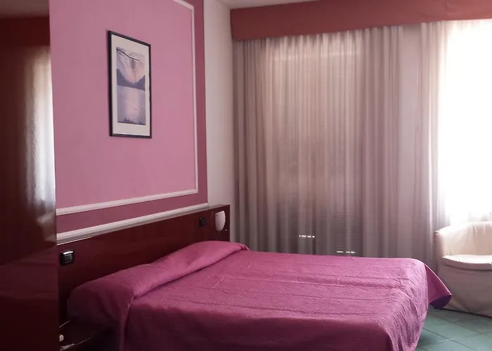 Annabelle Отель Искья